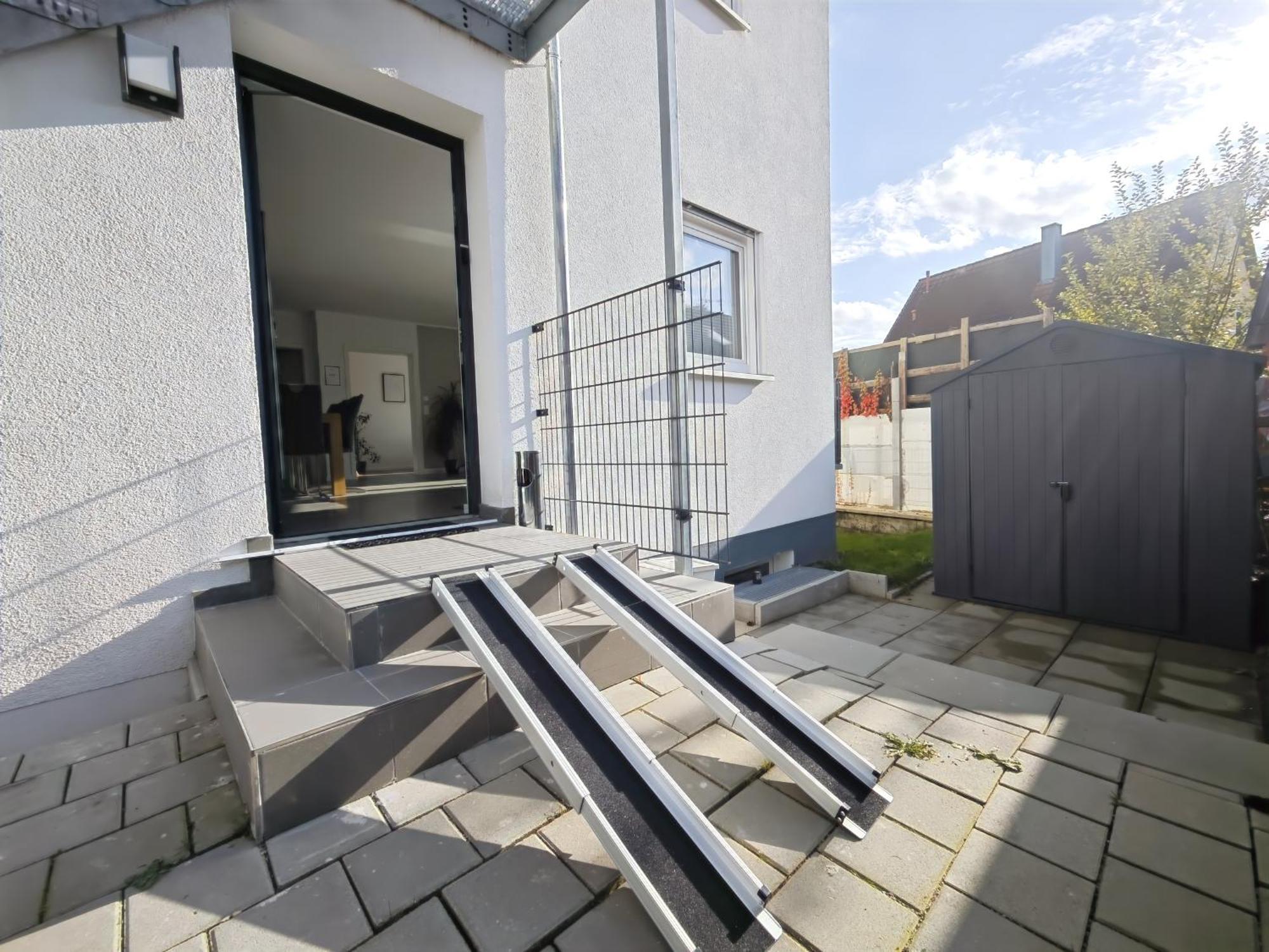 Kaiserin Sisi Fuer Bis Zu 6 - Arbeitsplatz, Badewanne, Parkplatz, Waschmaschine Dinkelsbuehl Luaran gambar